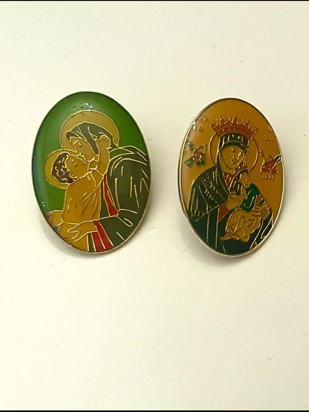Set of 2 vintage Madonna and Child  authentic religious pins from Betlehem